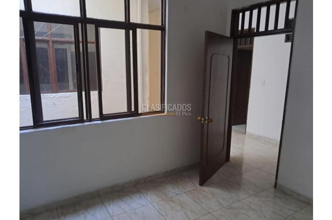 Apartamentos, Alquiler en Alameda