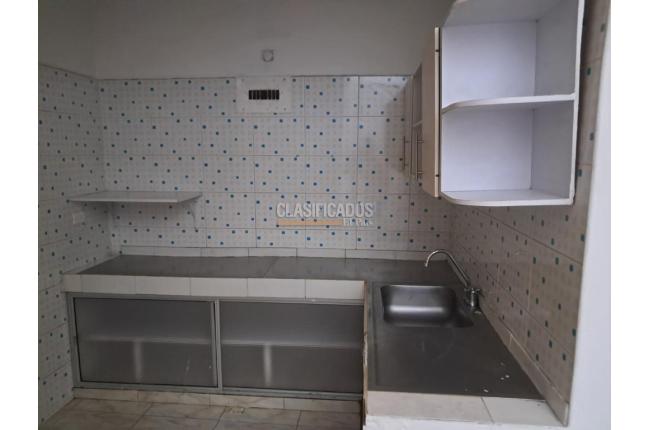 Apartamentos, Alquiler, Alameda - $2.200.000