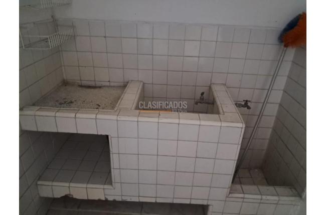 Apartamentos, Alquiler, Alameda - $2.200.000