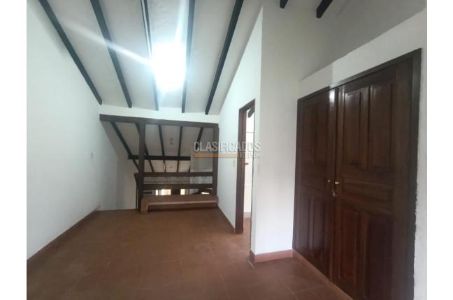 Apartamentos, Alquiler, Santa Anita - $1.400.000