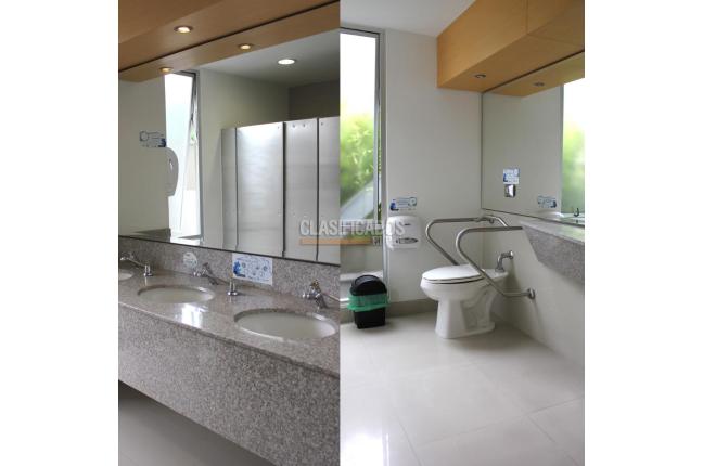 Oficinas y Consultorios, Alquiler, Santa Mónica Central - $5.850.000