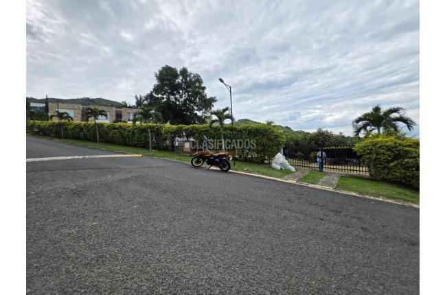Lotes, Venta, Menga - $700.000.000