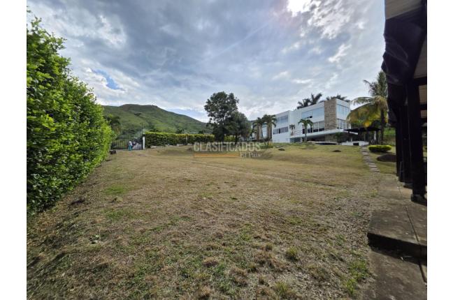 Lotes, Venta, Menga - $700.000.000