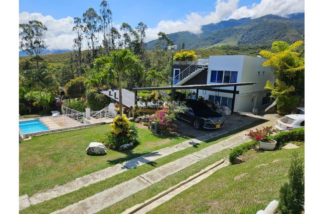 Fincas y Casas Campestres, Venta en Calima (Darién)