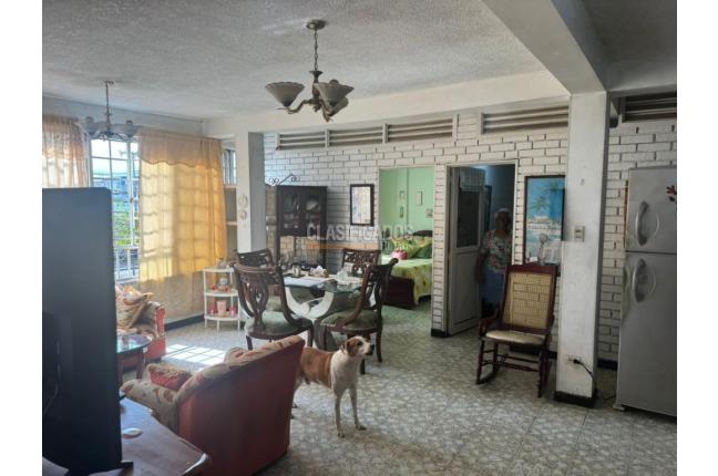 Edificios, Venta, Nueva Floresta - $750.000.000