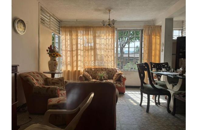 Edificios, Venta, Nueva Floresta - $750.000.000