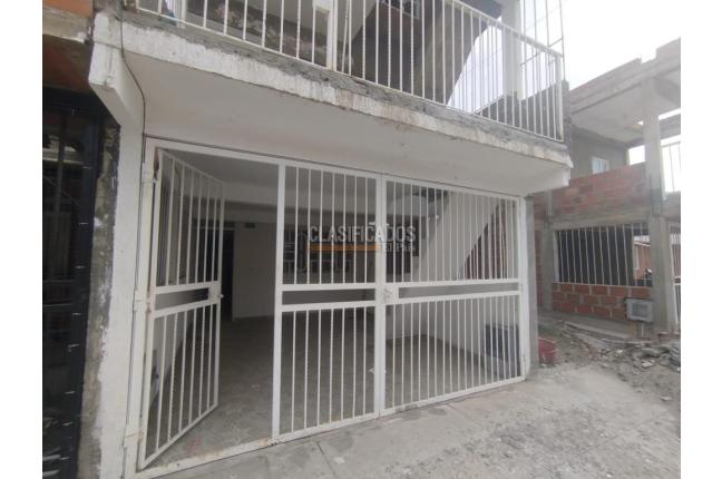 Apartamentos, Alquiler, Candelaria - $700.000