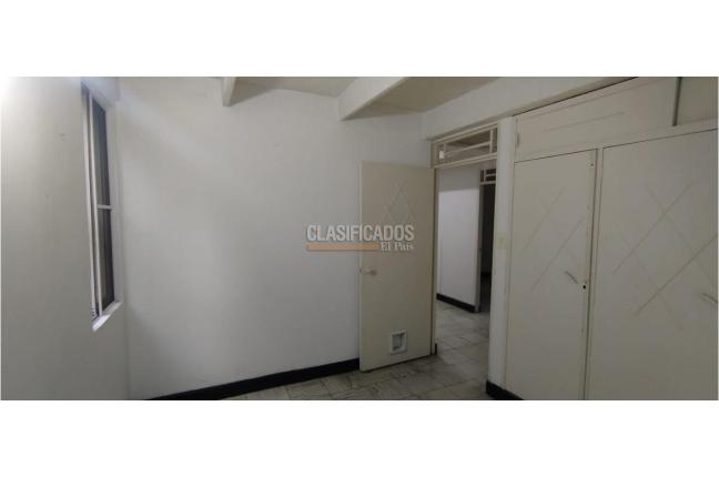 Apartamentos, Venta, Primero de Mayo - $195.000.000