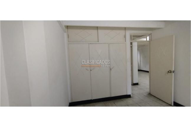 Apartamentos, Venta, Primero de Mayo - $195.000.000