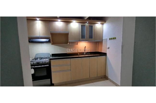 Apartamentos, Venta, Primero de Mayo - $195.000.000