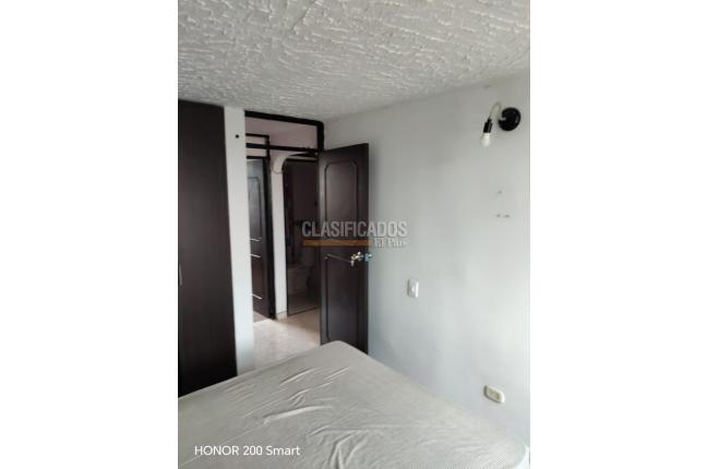 Apartamentos, Alquiler, Calimío - $800.000