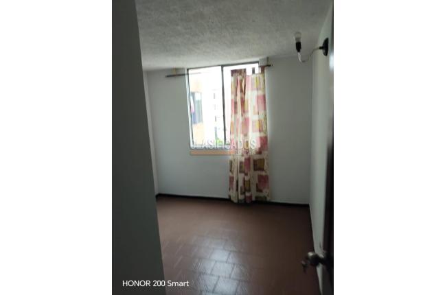 Apartamentos, Alquiler, Calimío - $800.000