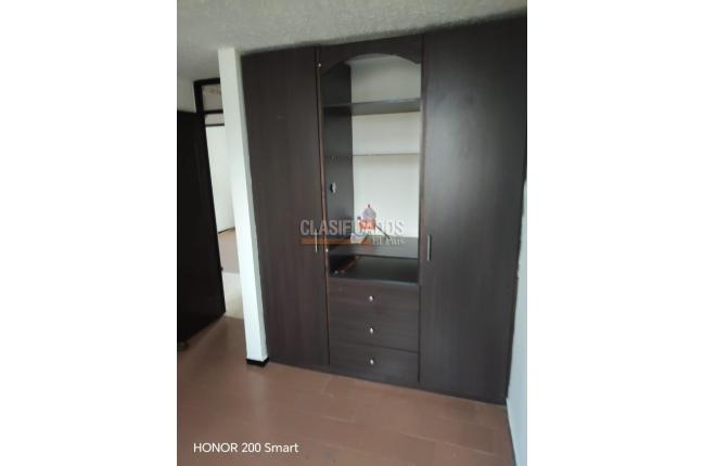 Apartamentos, Alquiler, Calimío - $800.000