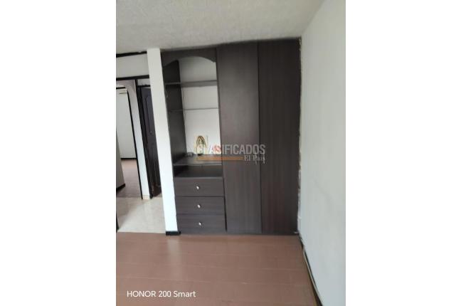 Apartamentos, Alquiler, Calimío - $800.000