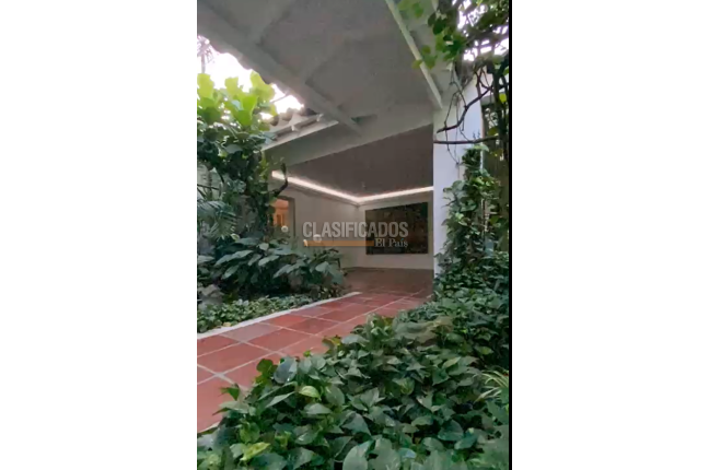 Casas, Venta en La Flora