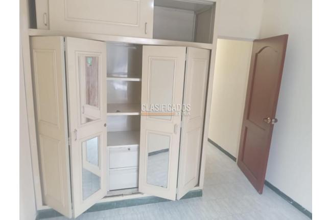 Casas, Alquiler, Brisas del Guabito - $1.600.000