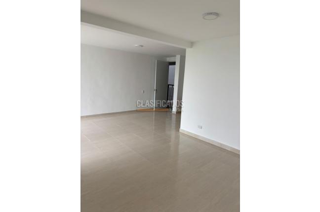 Apartamentos, Venta en Tierralinda