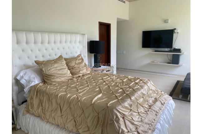 Casas, Venta, Ciudad Jardín - $2.100.000.000