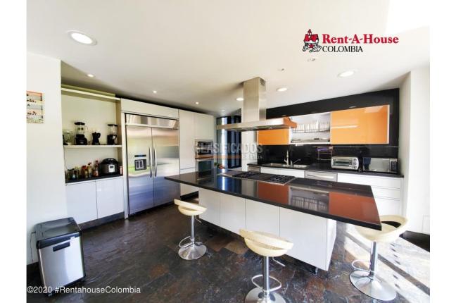 Casas, Venta, Bogotá - $3.800.000.000