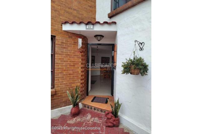 Casas, Venta, Cota - $750.000.000