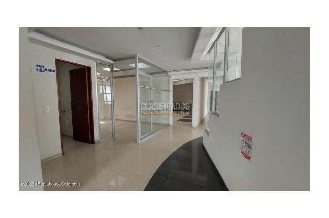 Oficinas y Consultorios, Venta en Bogotá