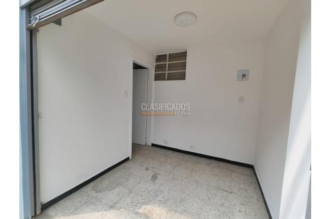 Locales y Bodegas, Alquiler, Bogotá - $800.000