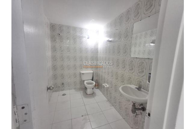 Locales y Bodegas, Alquiler, Zipaquira - $4.000.000