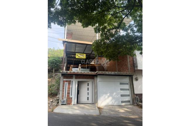 Casas, Venta en Campo Alegre