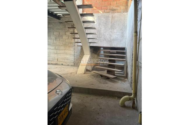 Casas, Venta en Campo Alegre