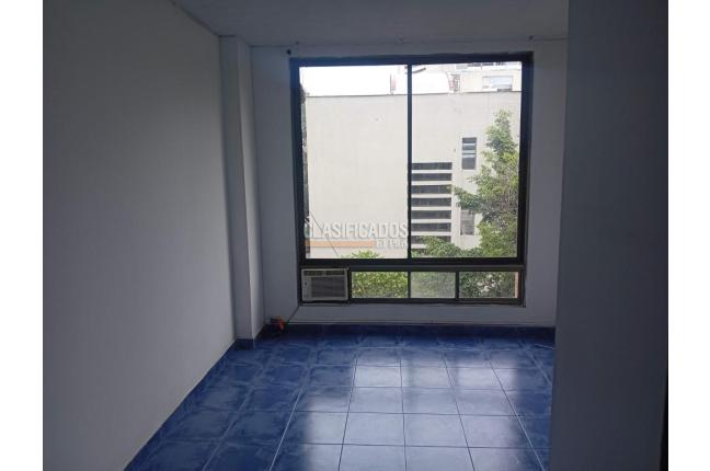 Oficinas y Consultorios, Alquiler en Granada
