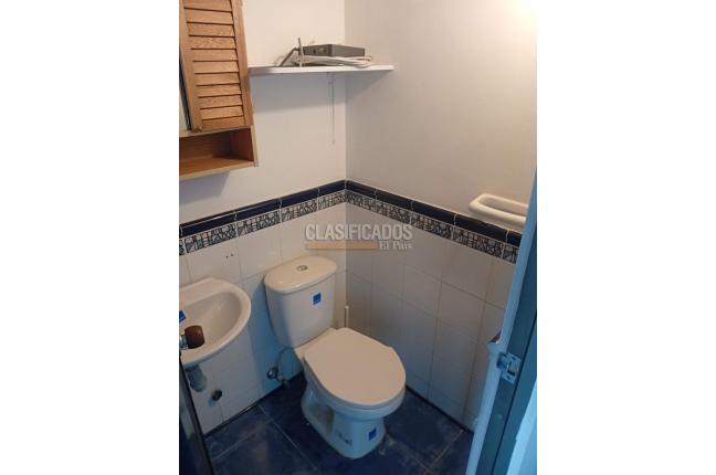 Oficinas y Consultorios, Alquiler, Granada - $670.000