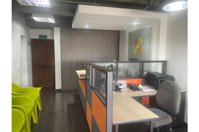 Oficinas y Consultorios, Venta en Centenario
