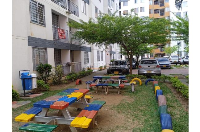 Apartamentos, Alquiler en Campos del Bosque