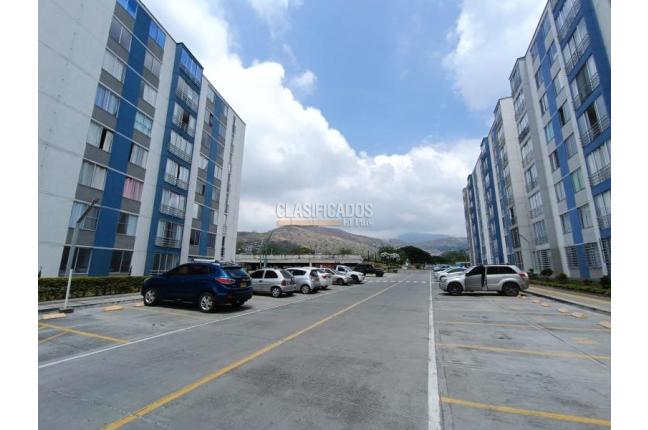Apartamentos, Alquiler en Yumbo