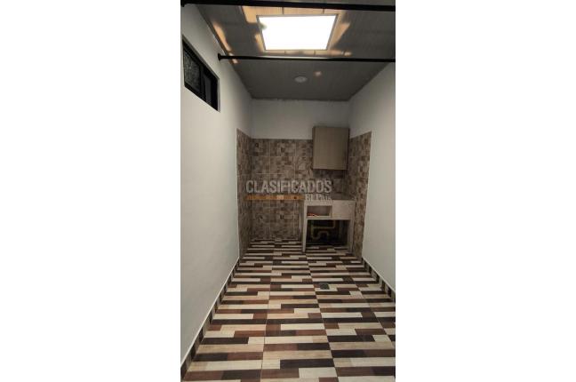 Apartaestudios, Alquiler, Las Delicias - $700.000
