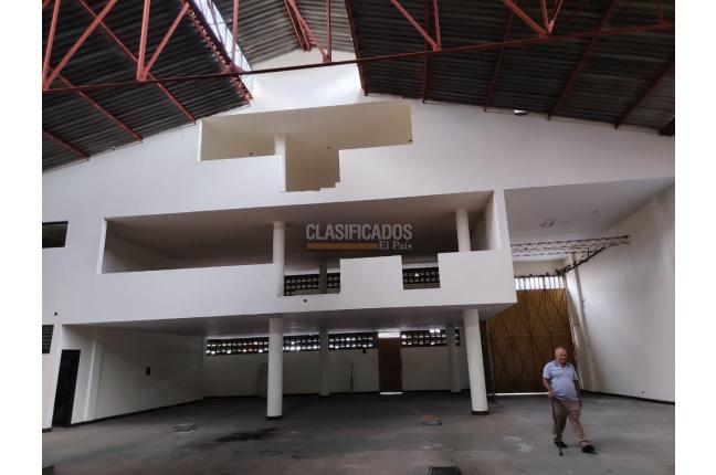 Locales y Bodegas, Venta, El Hoyo - $2.600.000.000