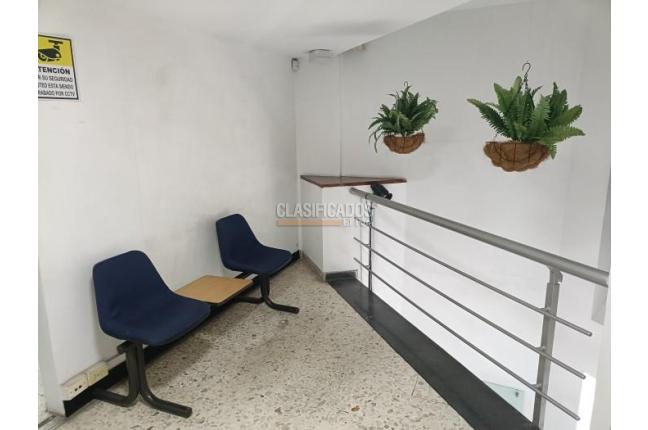 Edificios, Venta, Popular - $900.000.000