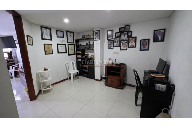 Casas, Venta, Caney - $700.000.000