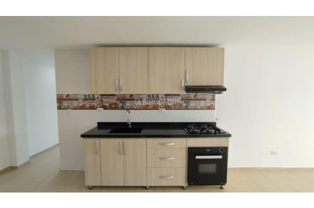 Apartamentos, Alquiler, Primero de Mayo - $1.600.000