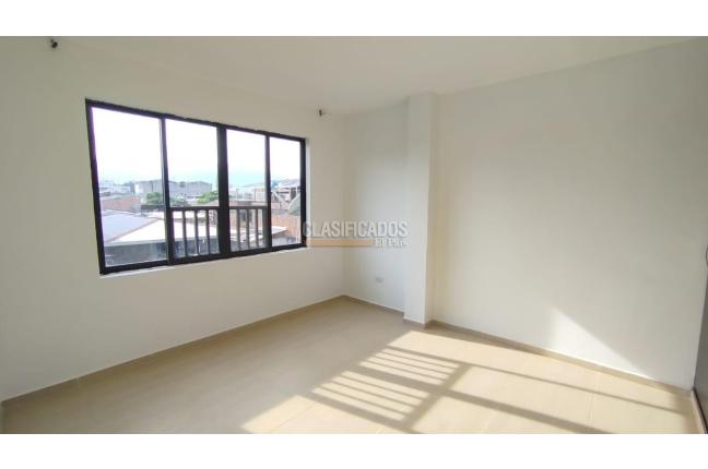 Apartamentos, Alquiler, Primero de Mayo - $1.600.000