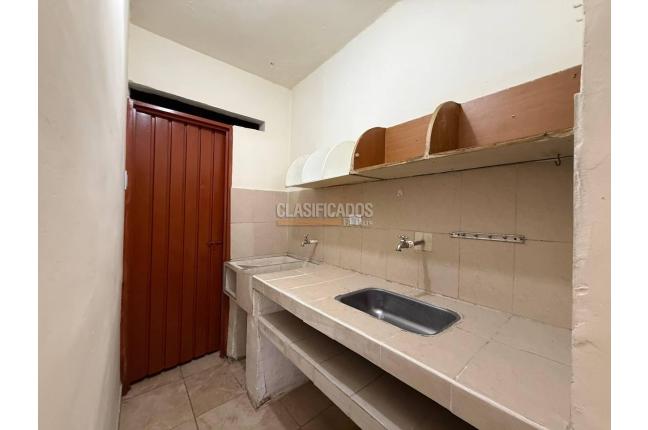 Apartaestudios, Alquiler, El Jardín - $850.000