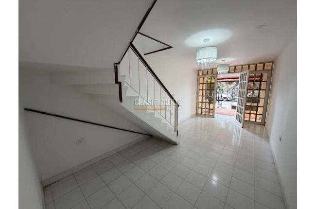 Casas, Venta, Capri - $295.000.000