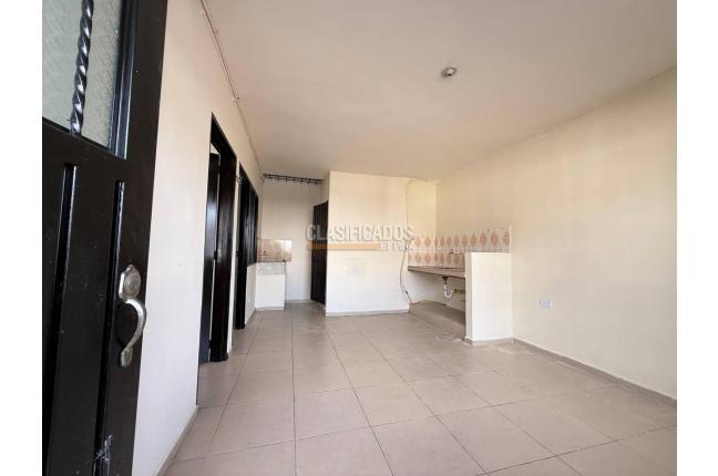 Apartamentos, Alquiler, El Jardín - $900.000