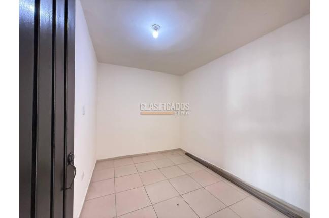 Apartamentos, Alquiler, El Jardín - $900.000