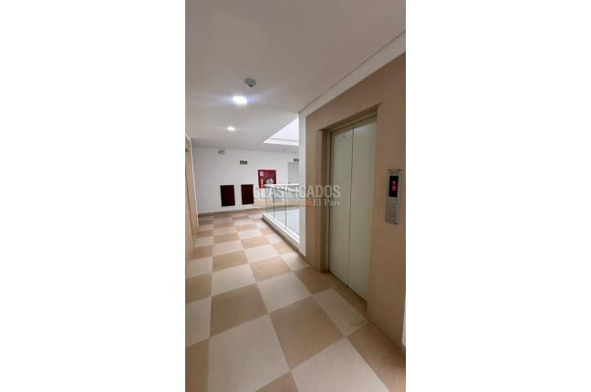 Apartamentos, Alquiler, Barranquilla - $5.500.000
