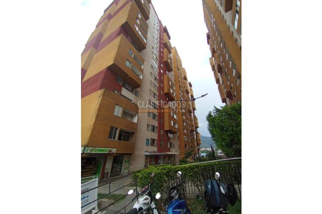 Apartaestudios, Alquiler, Pie de Cuesta - $650.000