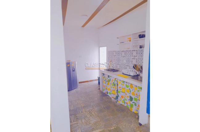 Casas, Venta, San Cayetano - $570.000.000