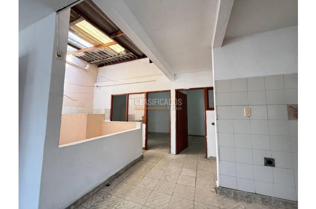 Apartamentos, Alquiler, El Jardín - $1.000.000