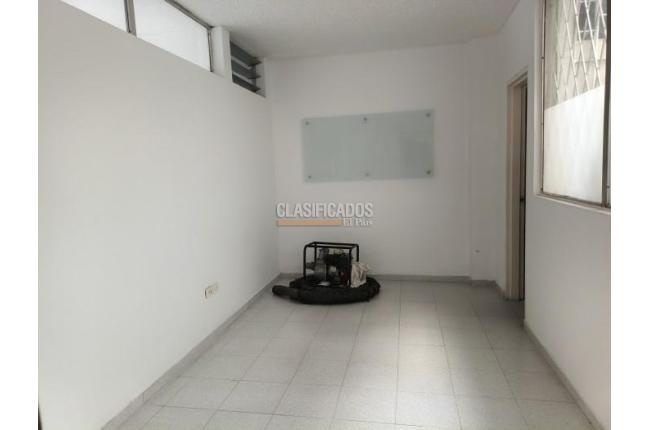 Oficinas y Consultorios, Alquiler en San Vicente