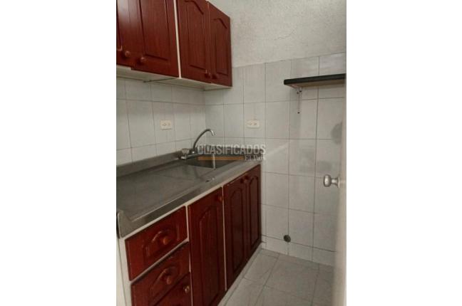 Oficinas y Consultorios, Alquiler, San Vicente - $1.200.000